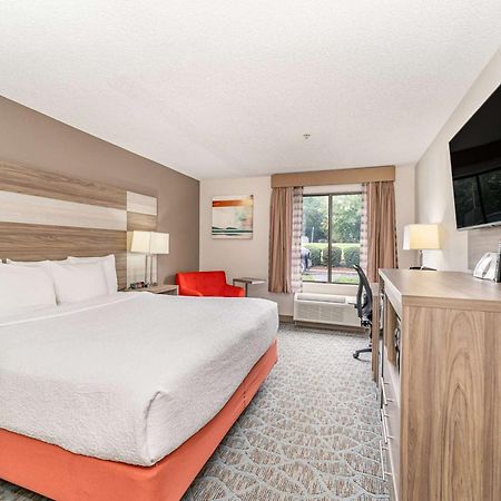 Best Western Kernersville Bagian luar foto