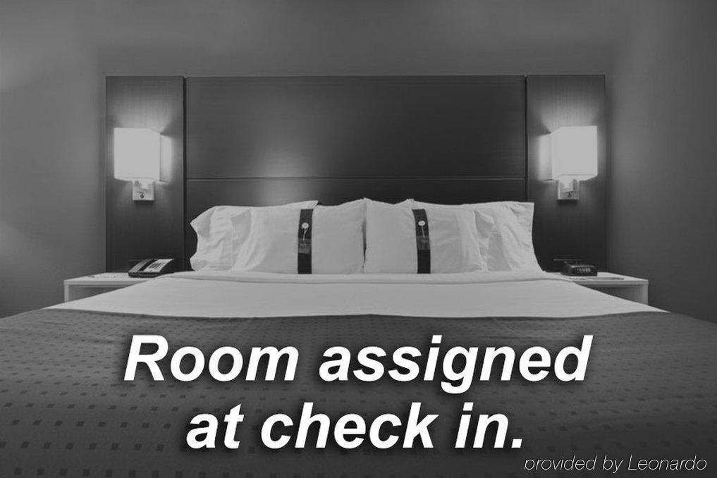 Best Western Kernersville Bagian luar foto